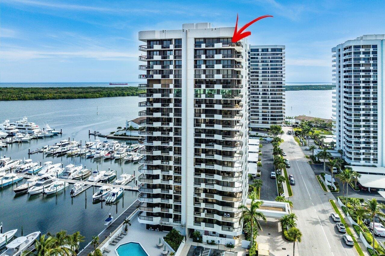 108 Lakeshore Drive 38-ph, North Palm Beach, FL 33408 - photo 1 of 30