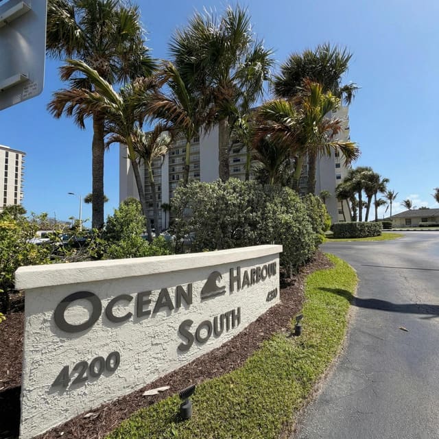 4250 N Highway A1a 805, Fort Pierce, FL 34949