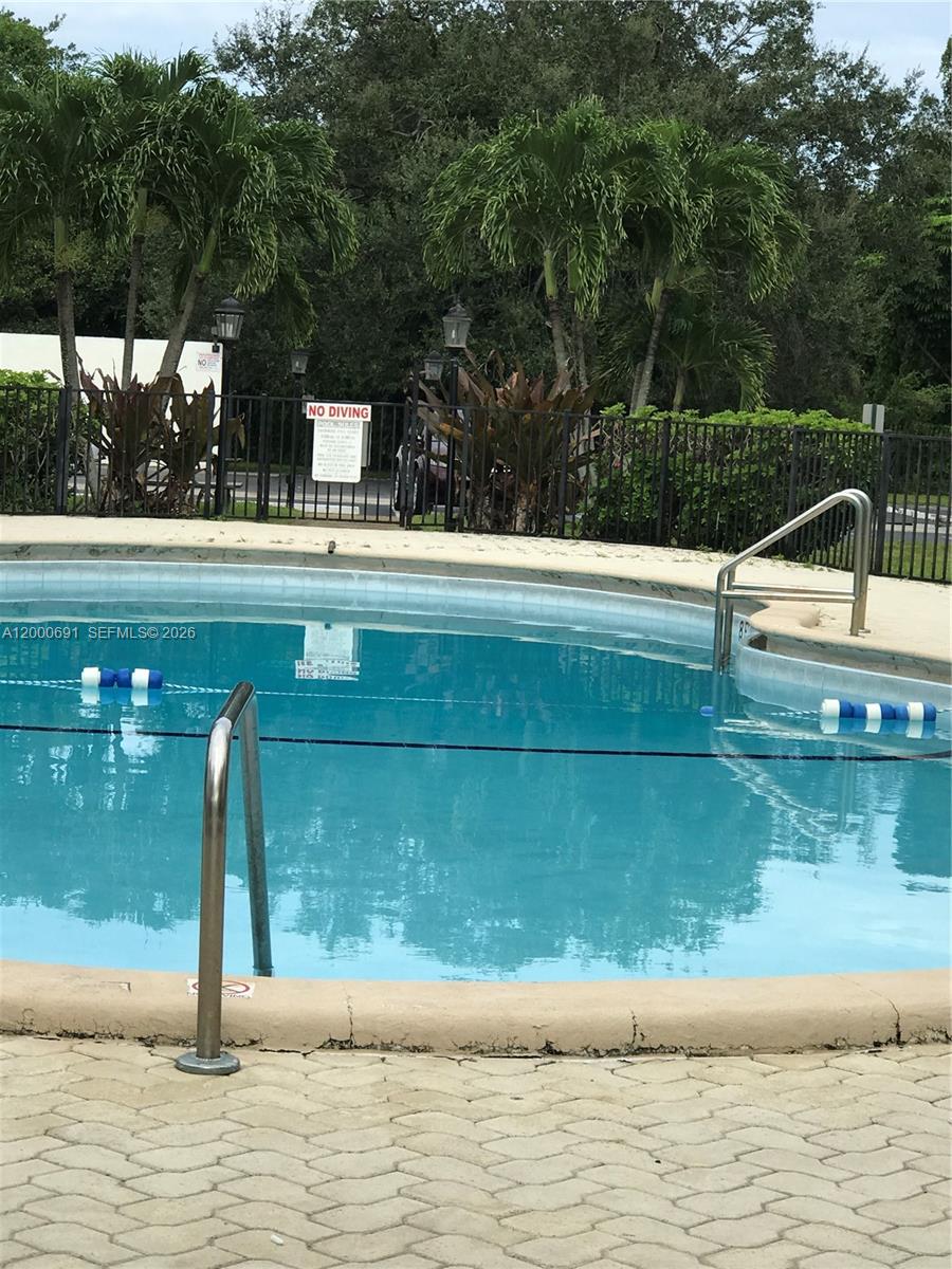 15201 NE 6th Avenue C304, Miami, FL 33162, Miami