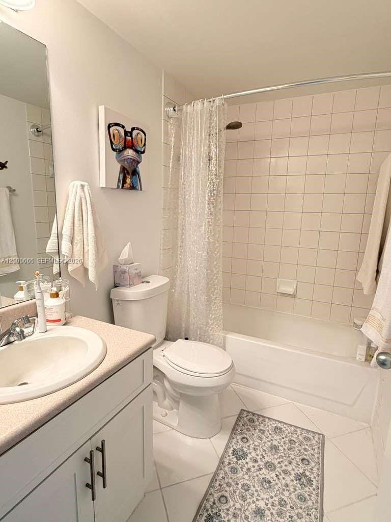 701 Brickell Key Boulevard 1501, Miami, FL 33131 photo 7