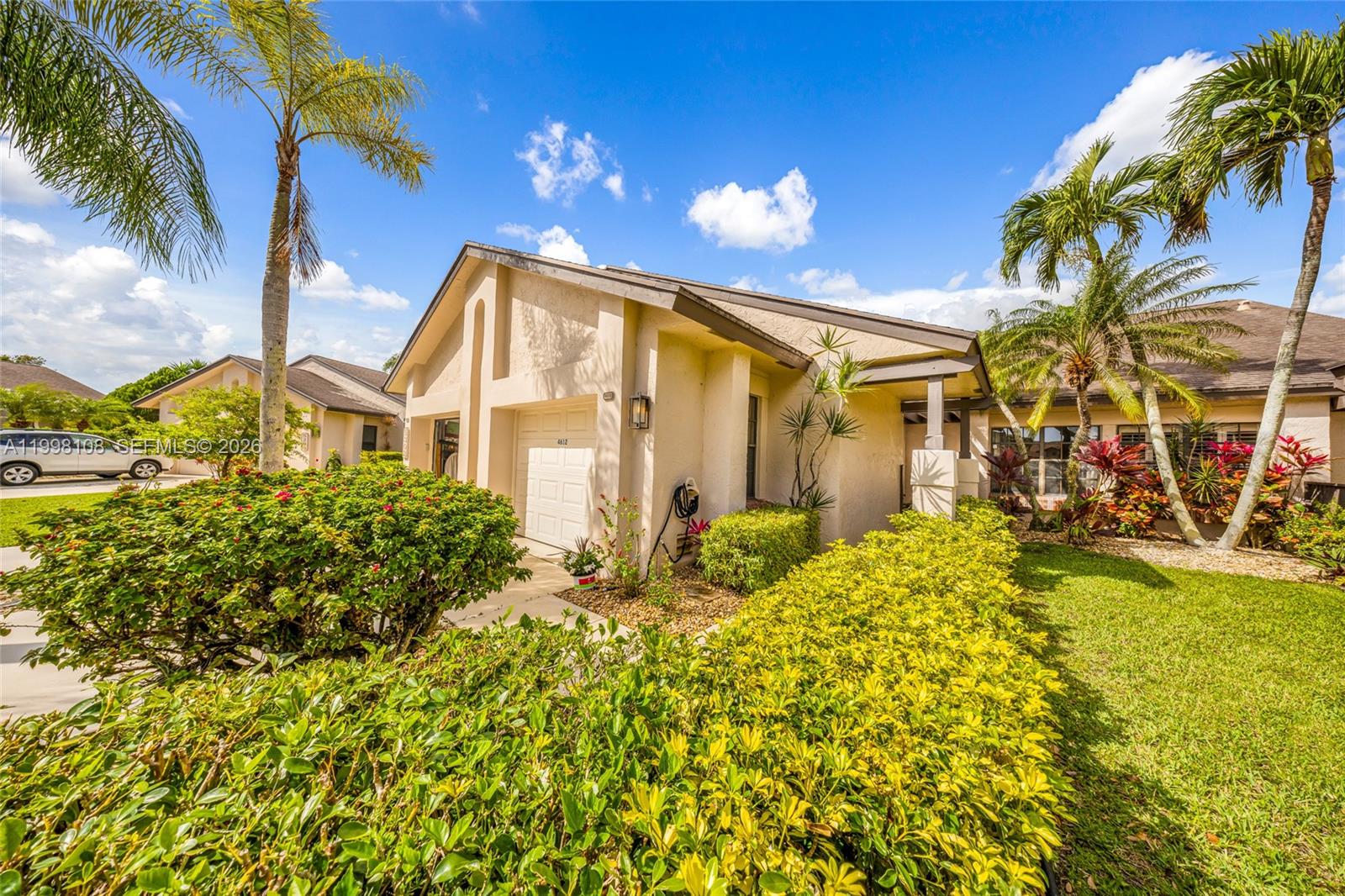 5302 Fairway Woods Drive 4612 — photo 3