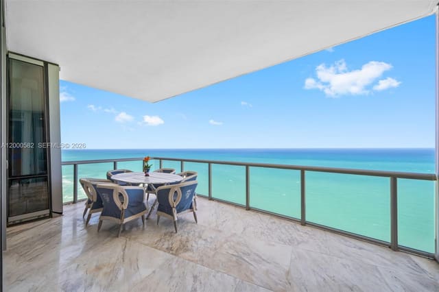 17121 Collins Avenue PH4406, Sunny Isles Beach, FL 33160