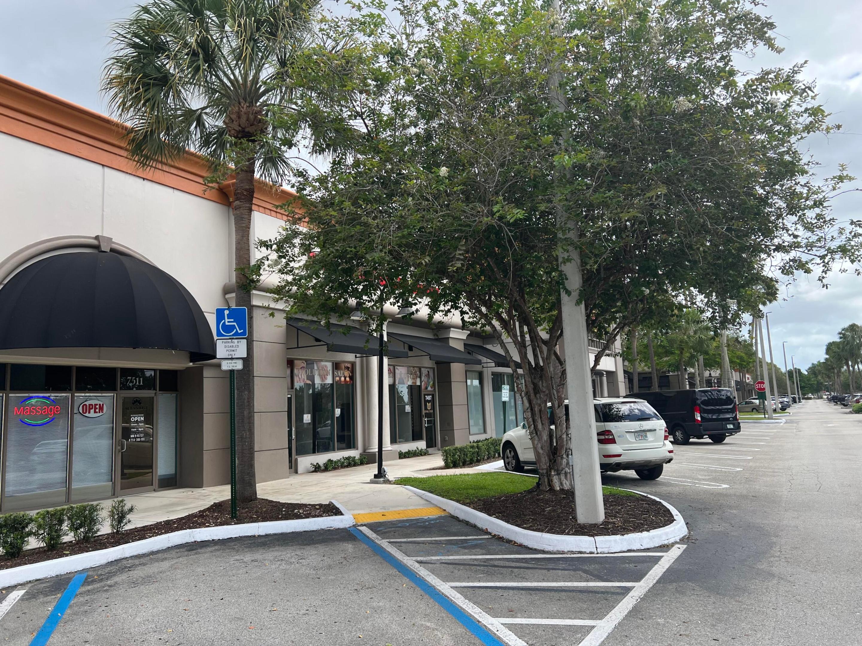 7511 W Sample Road, Coral Springs, FL, Coral Springs