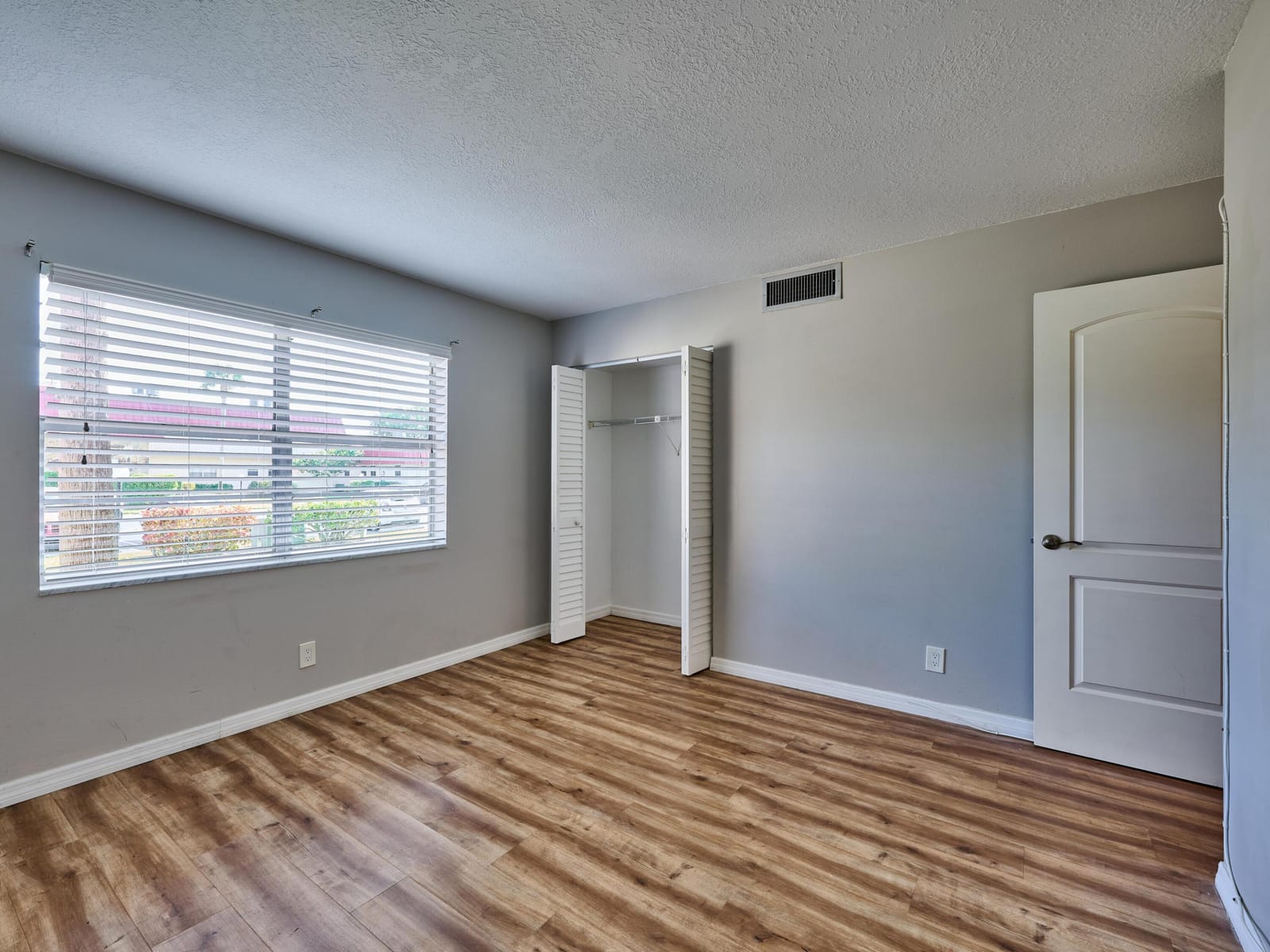 12021 W Greenway Drive 105, Royal Palm Beach, FL 33411 photo 28