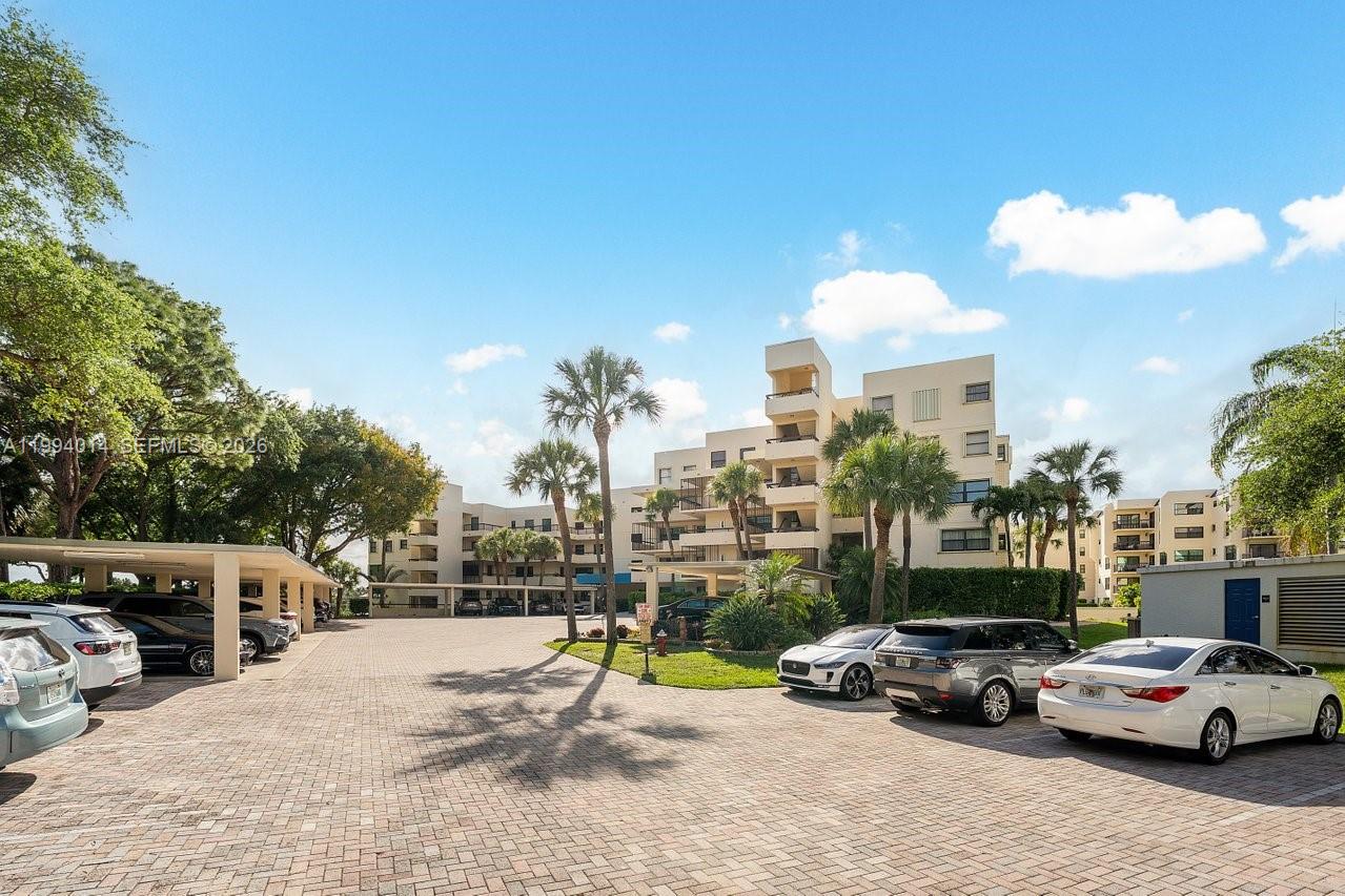 364 Golfview Road 505, North Palm Beach, FL 33408 photo 25