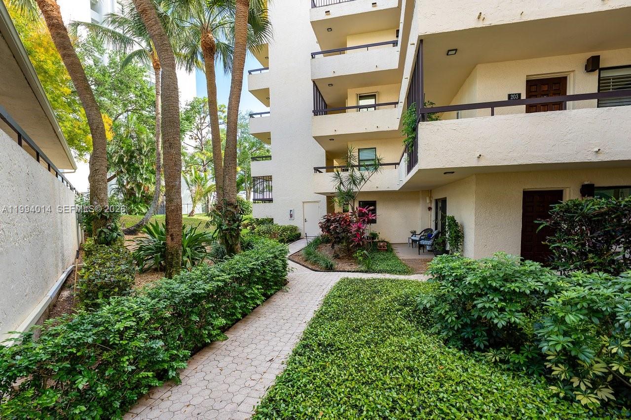 364 Golfview Road 505, North Palm Beach, FL 33408 photo 26