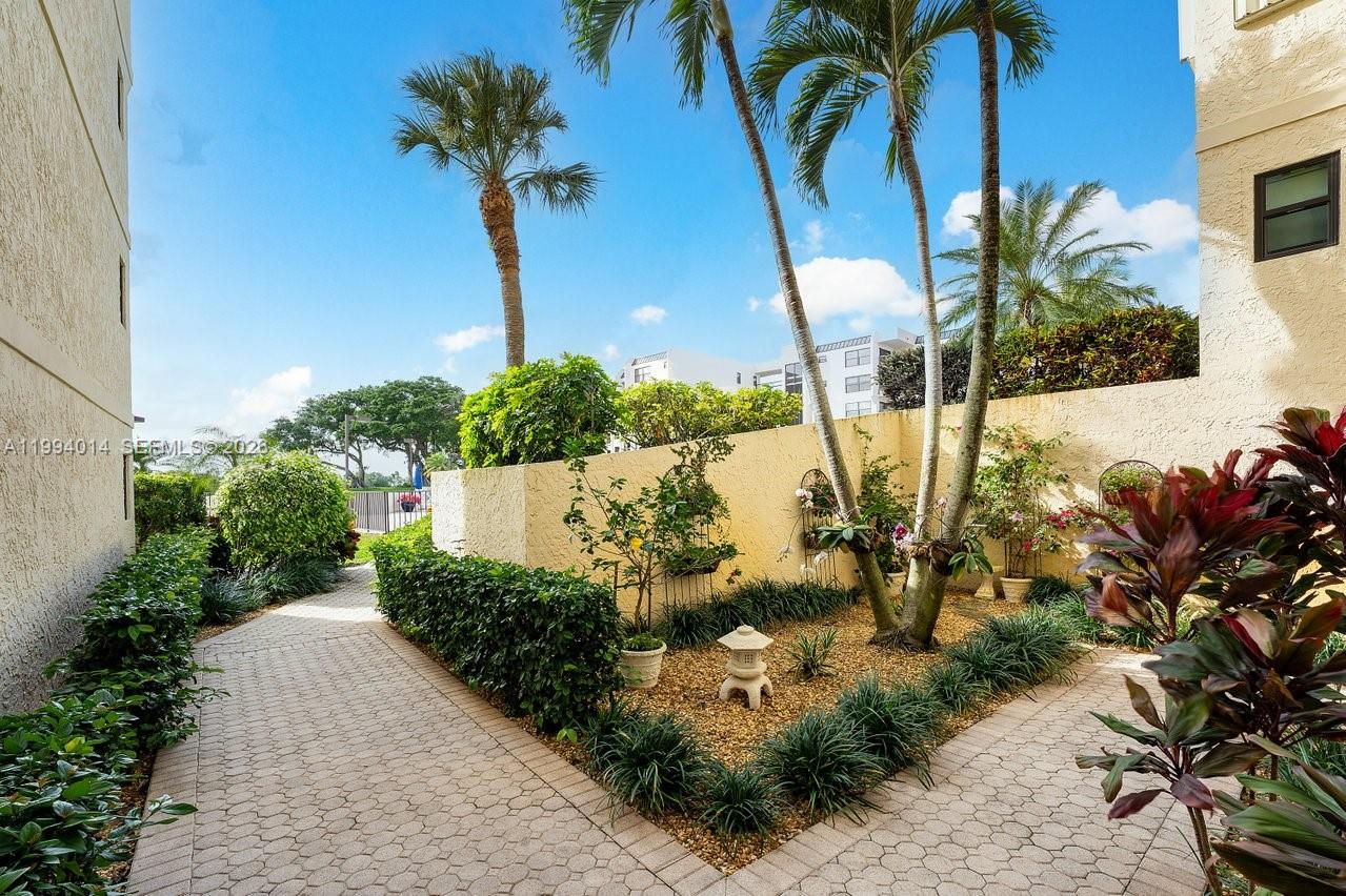 364 Golfview Road 505, North Palm Beach, FL 33408 photo 27