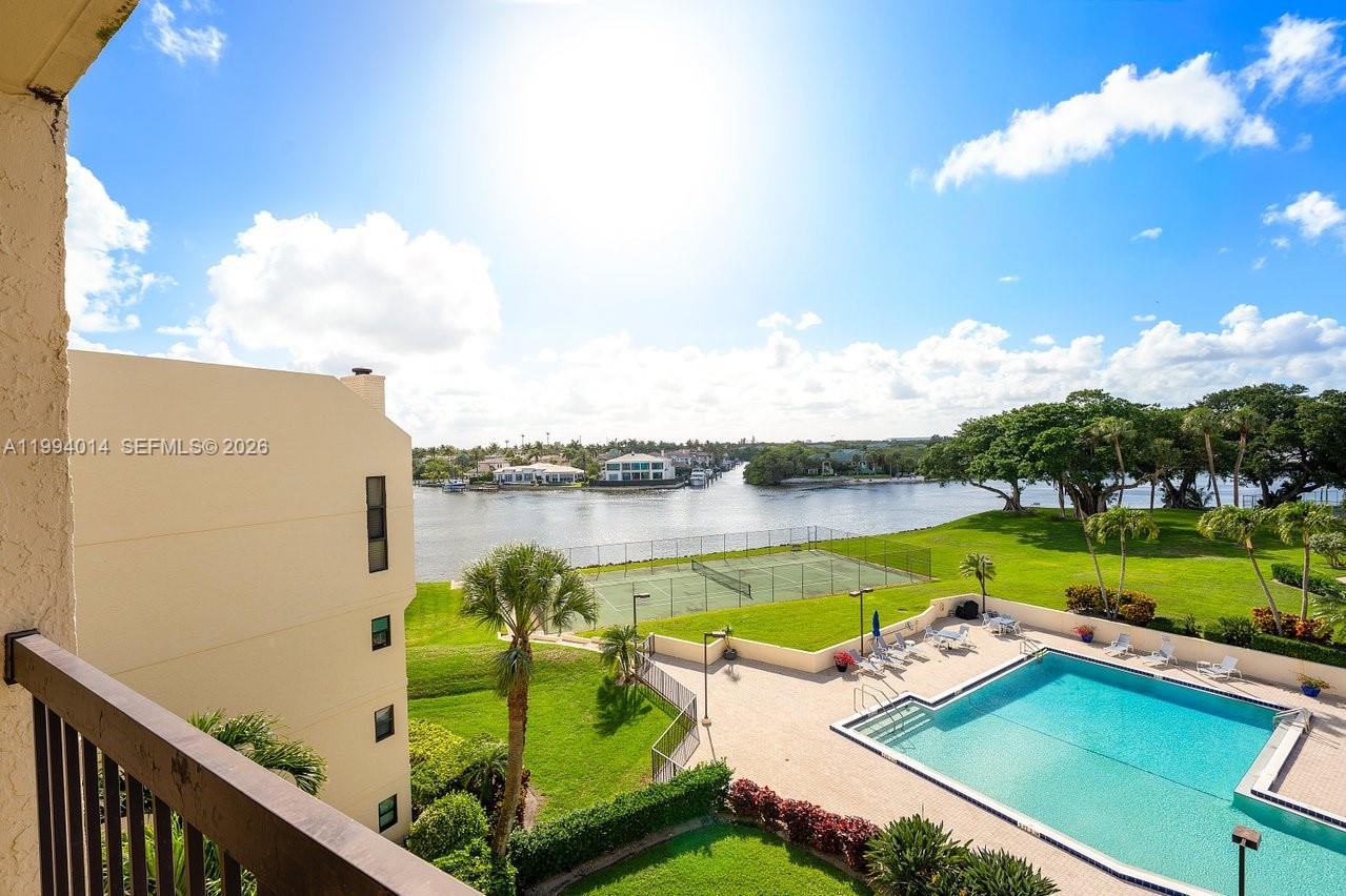 364 Golfview Road 505, North Palm Beach, FL 33408 photo 28