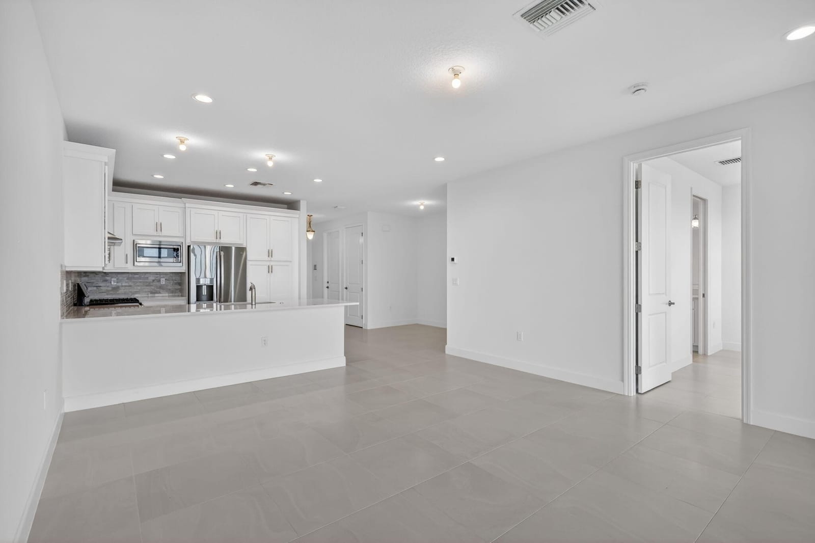 13600 SW Starkissed Lane, Port St. Lucie, FL 34987 photo 17
