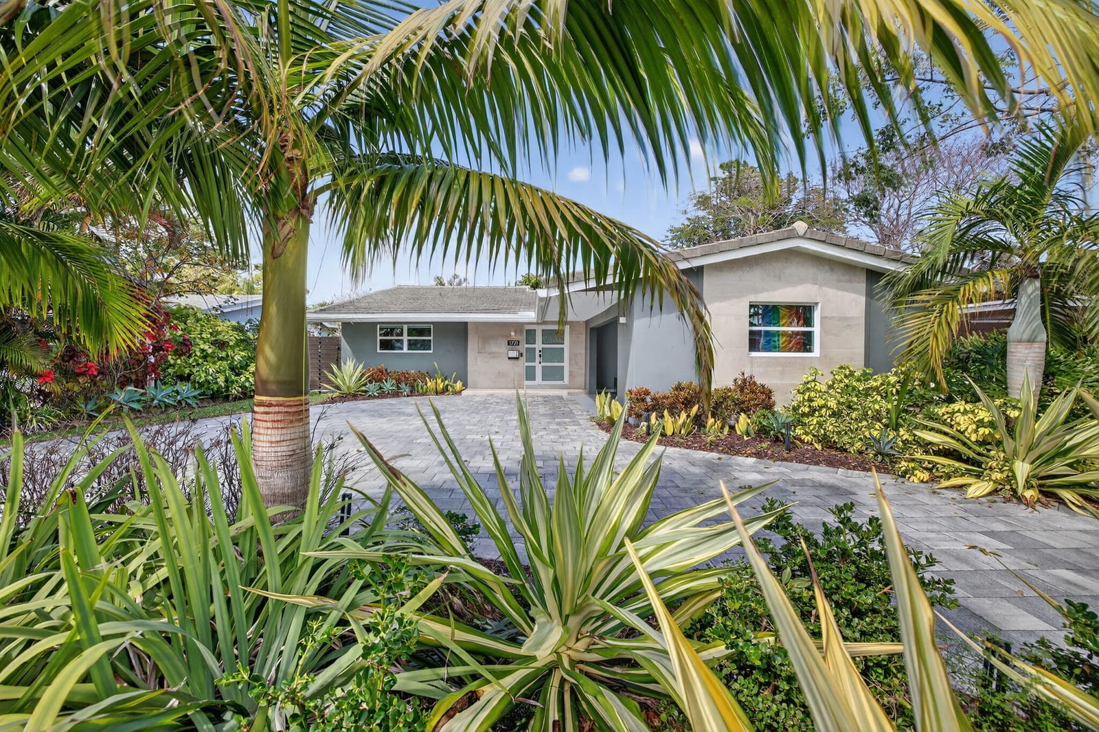 1721 NE 37th Street, Oakland Park, FL 33334 photo 4