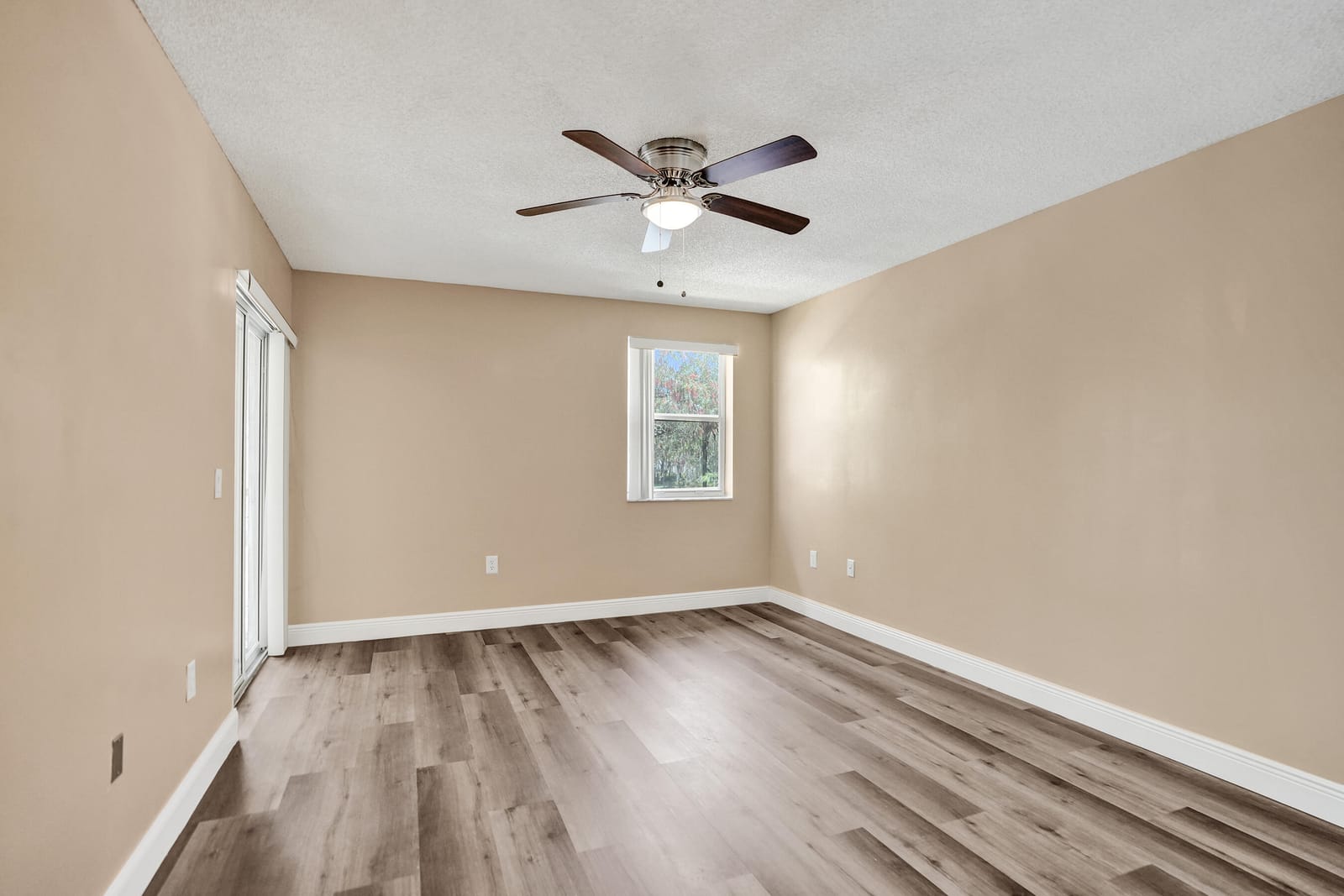 7557 Trent Drive 213, Tamarac, FL 33321 photo 16