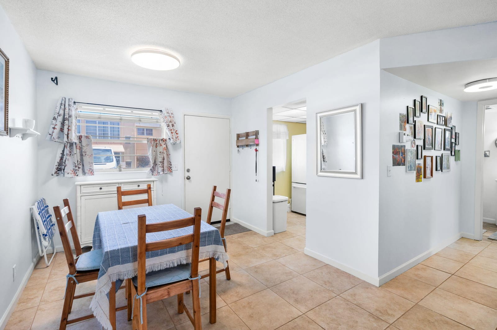 2102 NE 1st Way 103 — photo 4