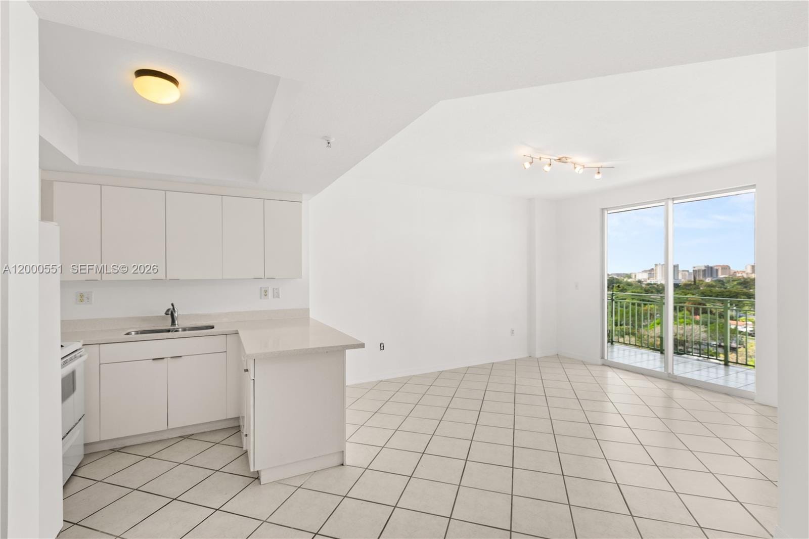 3500 Coral Way 1112, Miami, FL 33145 photo 4