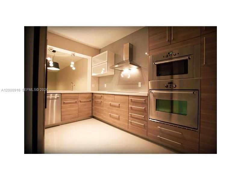 10730 NW 66 Street 303, Miami, FL 33178, Miami