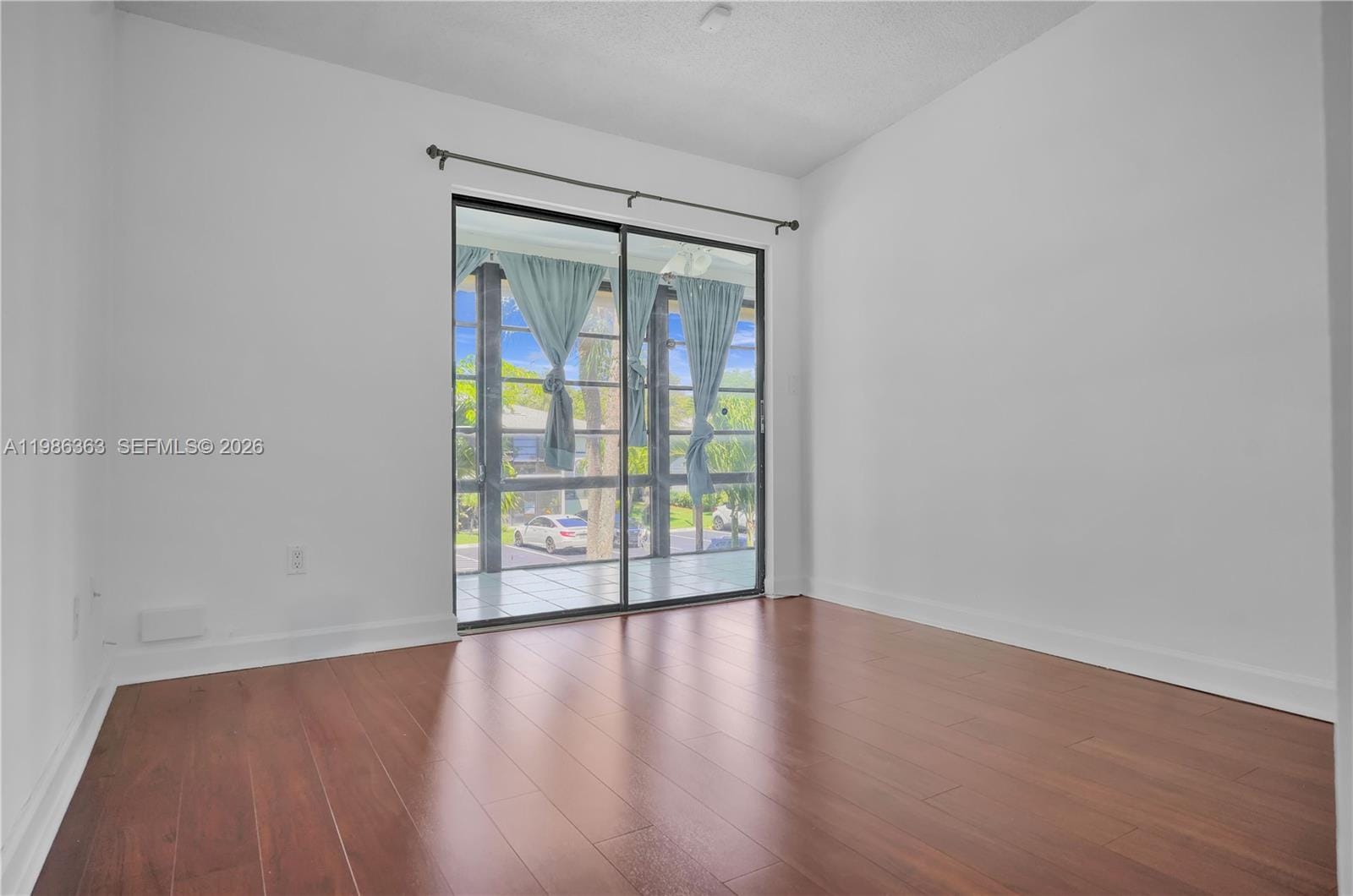 807 NE 199th Street 2045 — photo 7