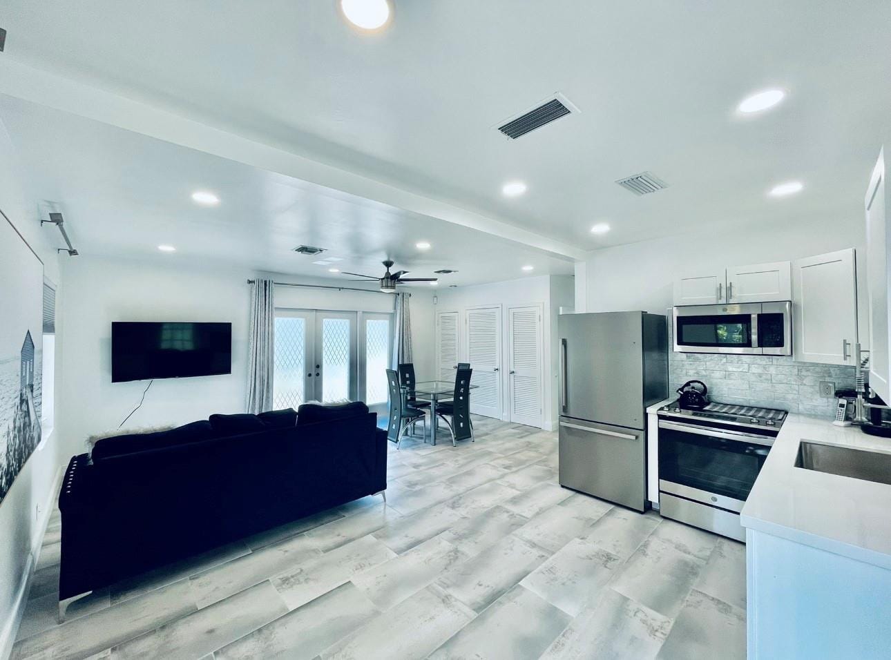 1742 NE 7th Street, Fort Lauderdale, FL 33304 photo 22