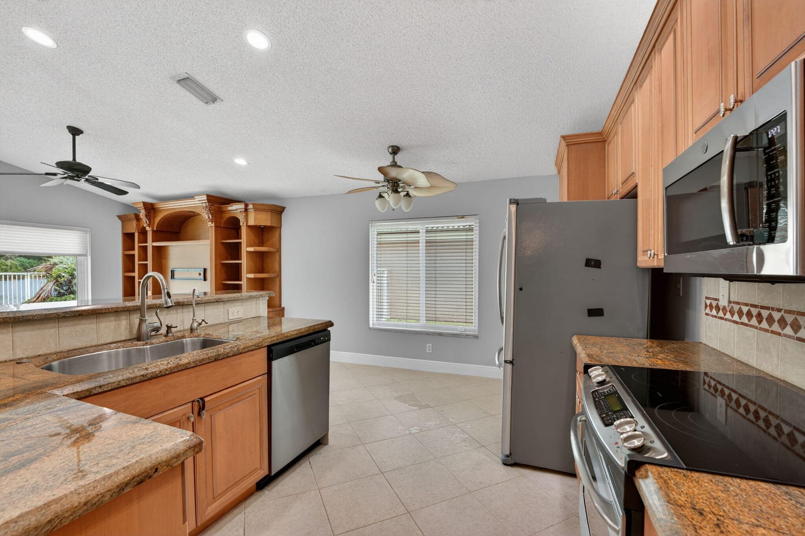 4677 Saint Simon Drive, Coconut Creek, FL 33073 photo 7