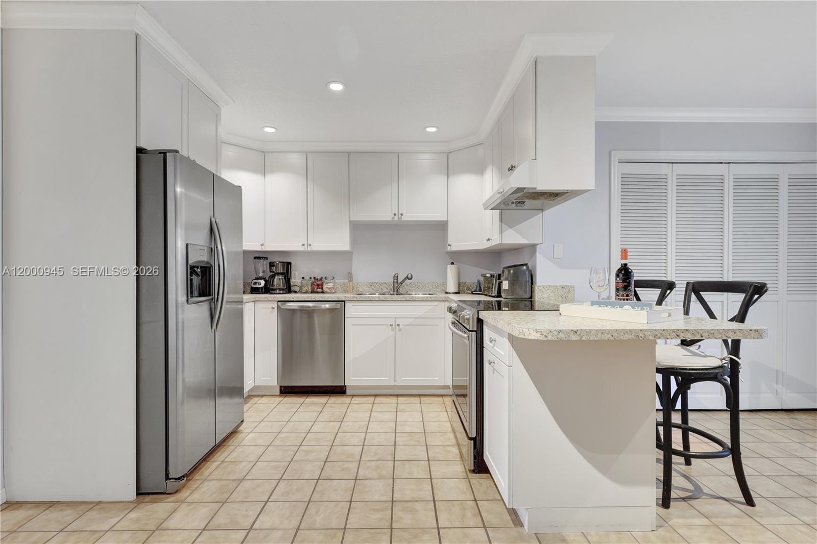 1505 Coral Avenue — photo 5