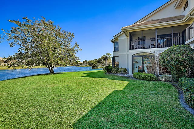 3881 Back Bay Drive 118, sold in West Bay At Jonathans Landing Condo, Jupiter, FL