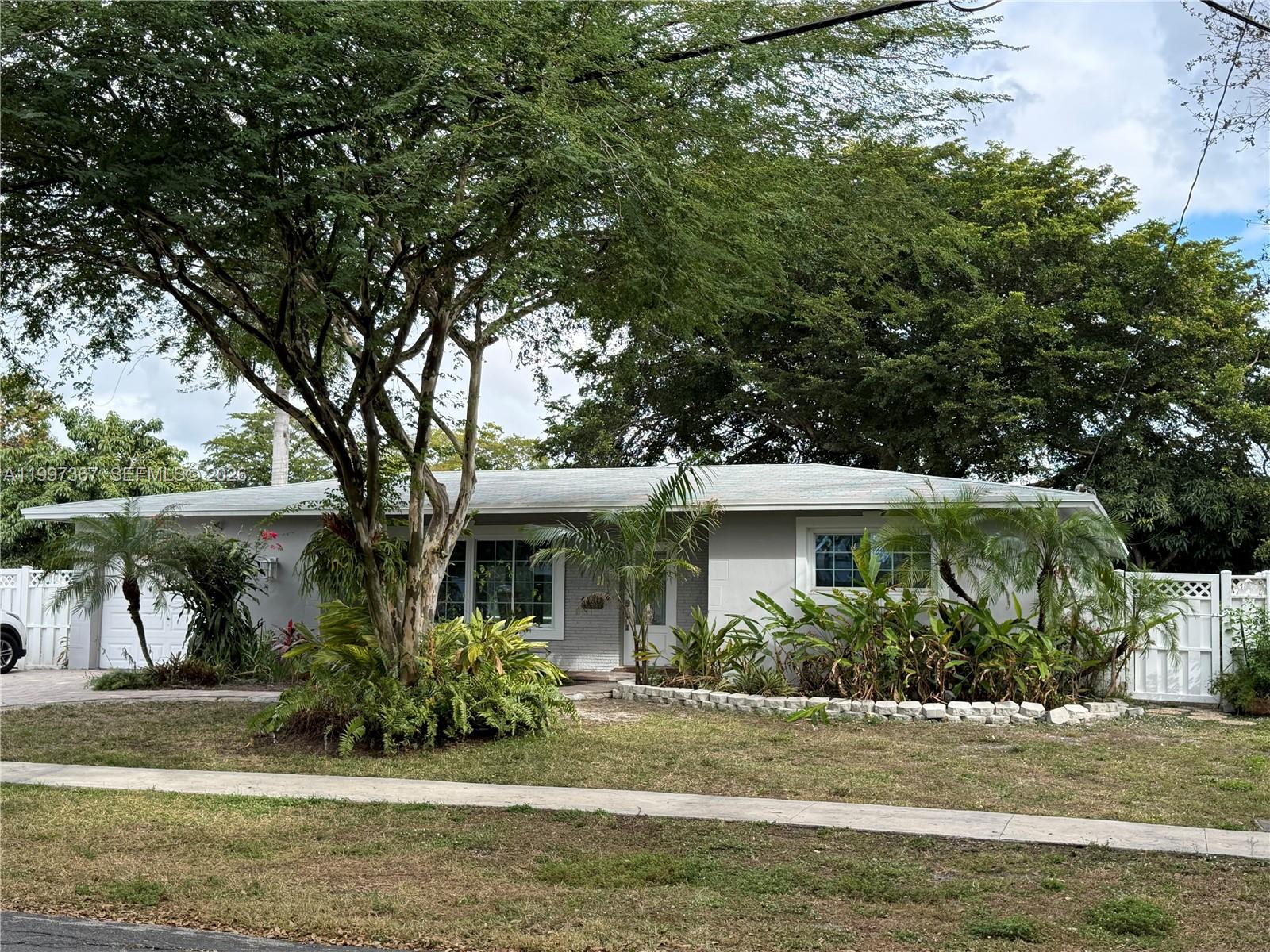 410 SW 56th Avenue, Plantation, FL 33317, Plantation