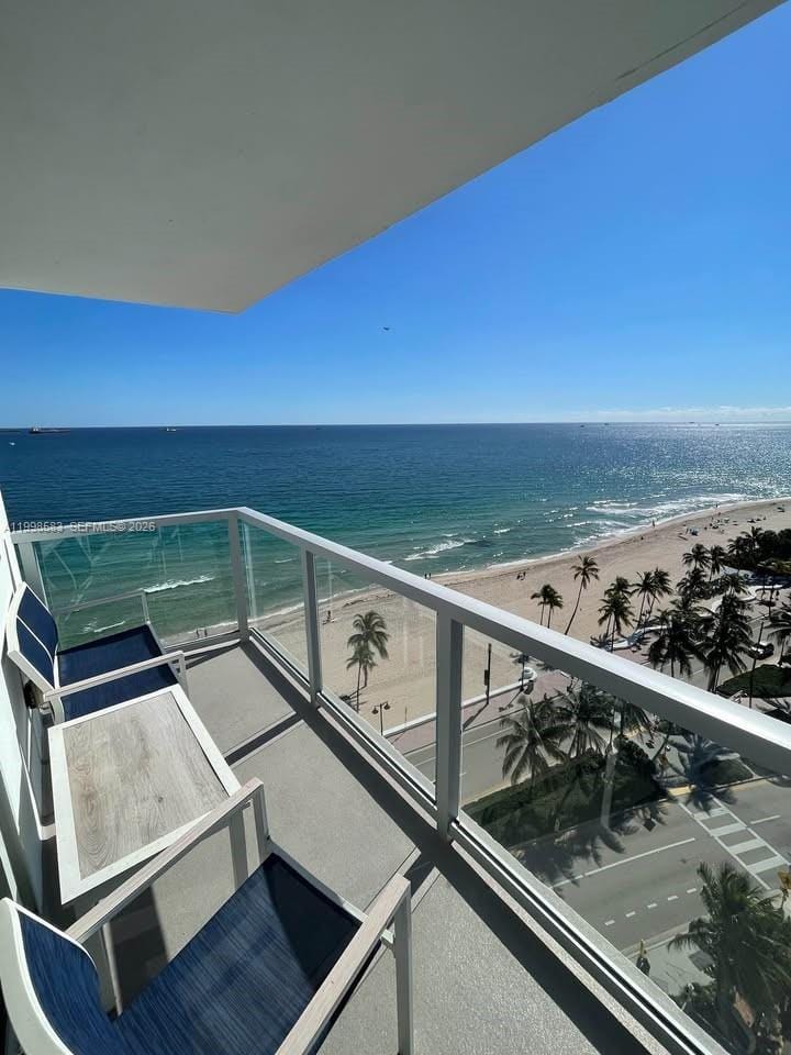 209 N Fort Lauderdale Beach Boulevard 12E, Fort Lauderdale, FL 33304 photo 2
