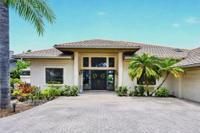 6460 SE Winged Foot Drive, Stuart, FL 34997