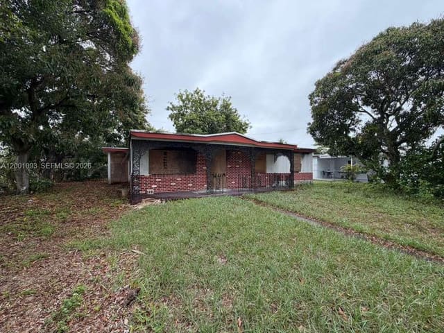 15771 NW 17th Place, Miami Gardens, FL 33054