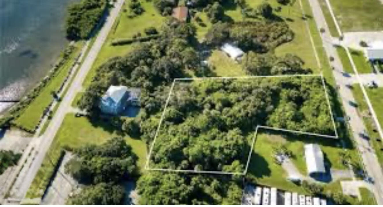 1654 N Central Avenue, Sebastian, FL 32958, Sebastian