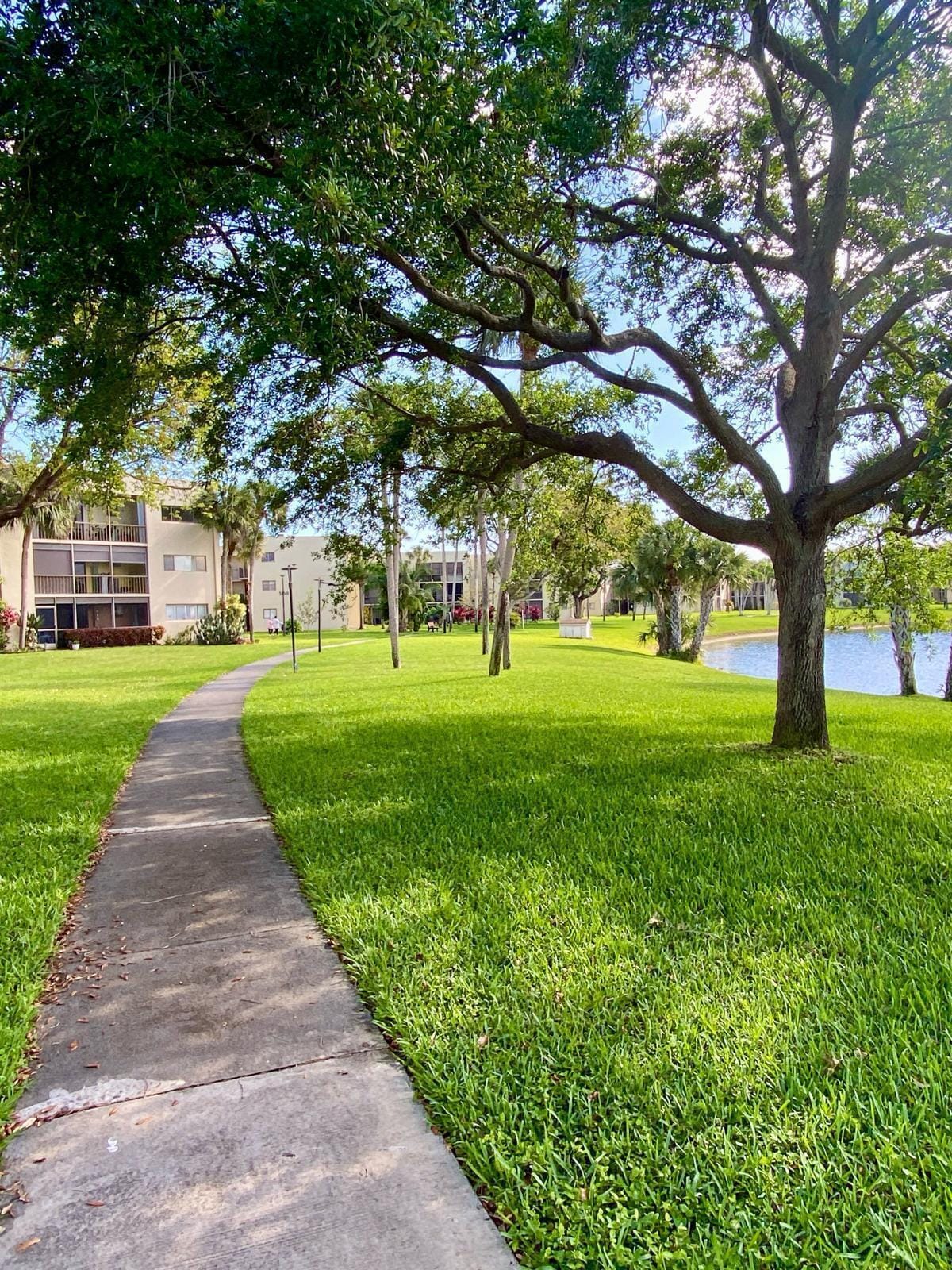 5160 Las Verdes Circle 222, Delray Beach, FL 33484 photo 22