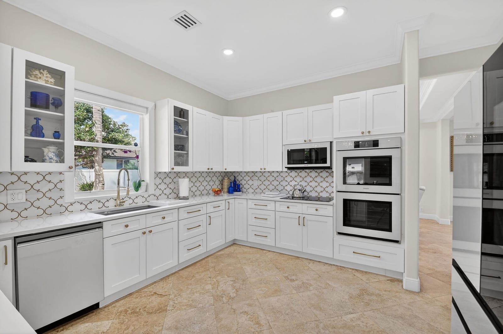 7249 NE Bay Harbour Avenue — photo 11