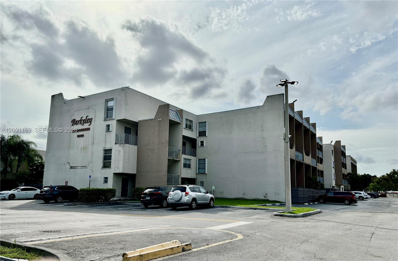 10900 SW 104th Street 303, Miami, FL 33176, Miami
