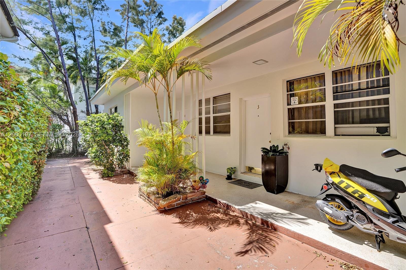 7710 Carlyle Avenue, Miami Beach, FL 33141 photo 13