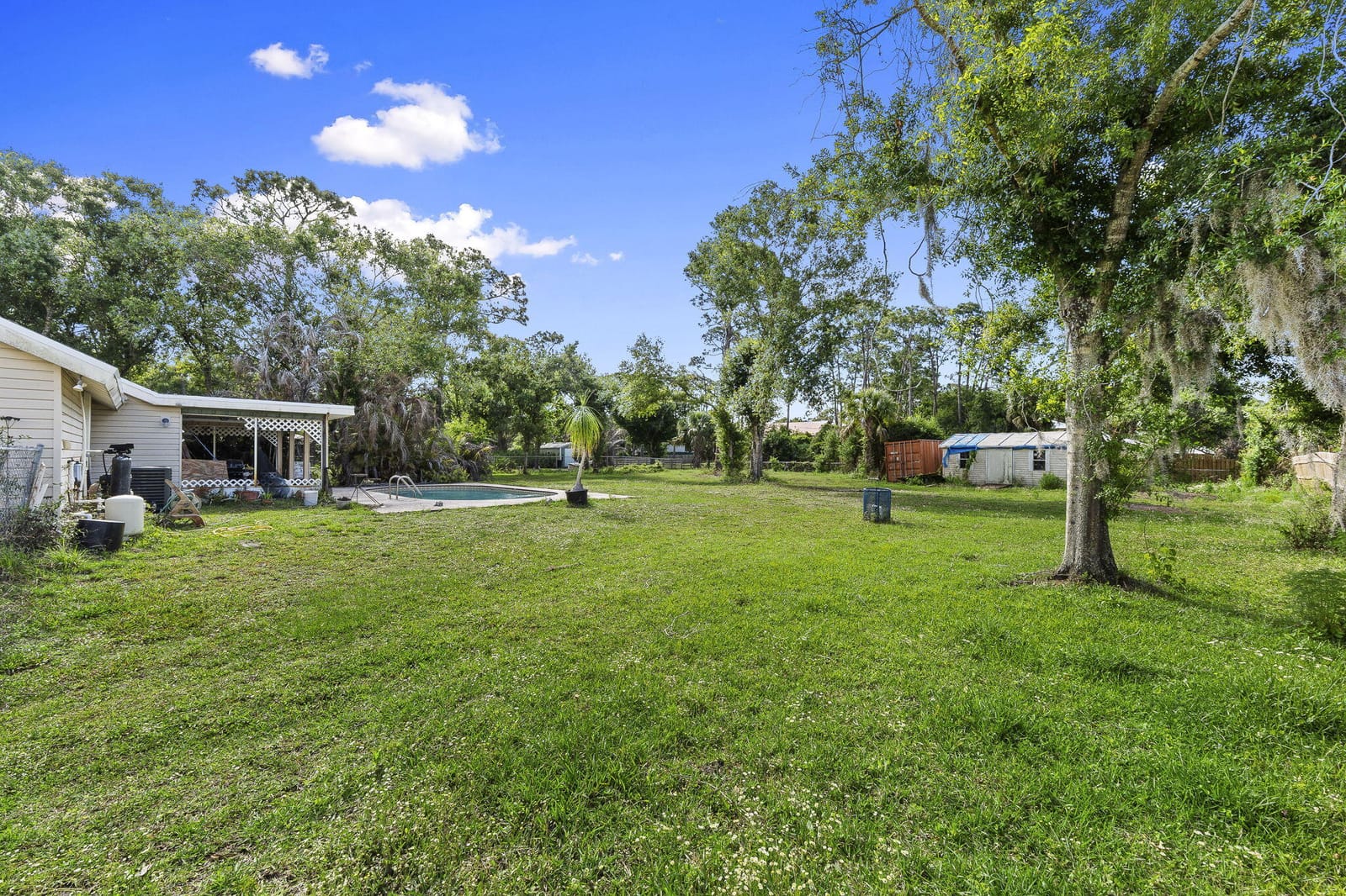 8631 Hidden Pines Road, Fort Pierce, FL 34945 photo 13