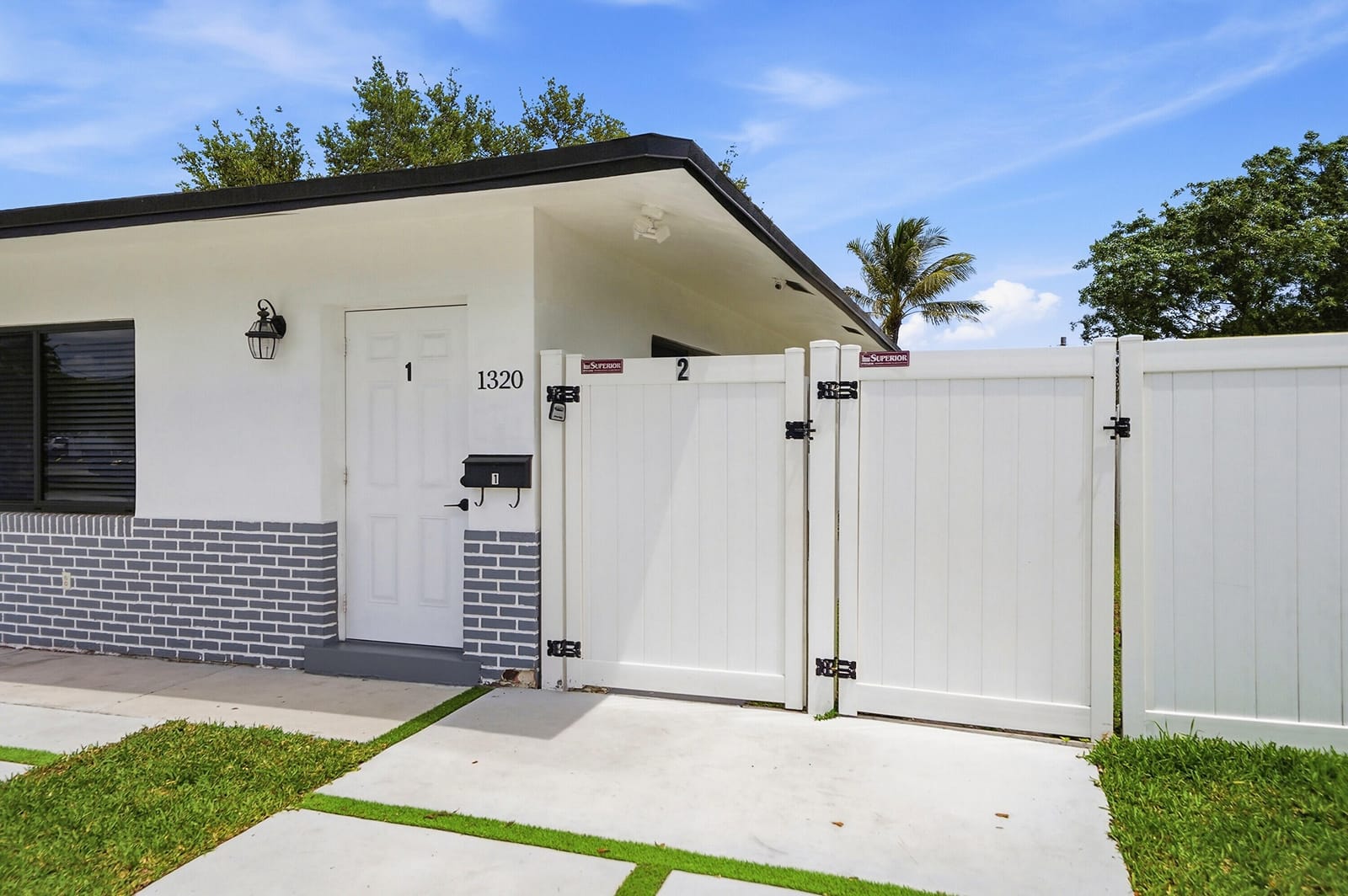 1320 SW 34th Avenue 2 — photo 3