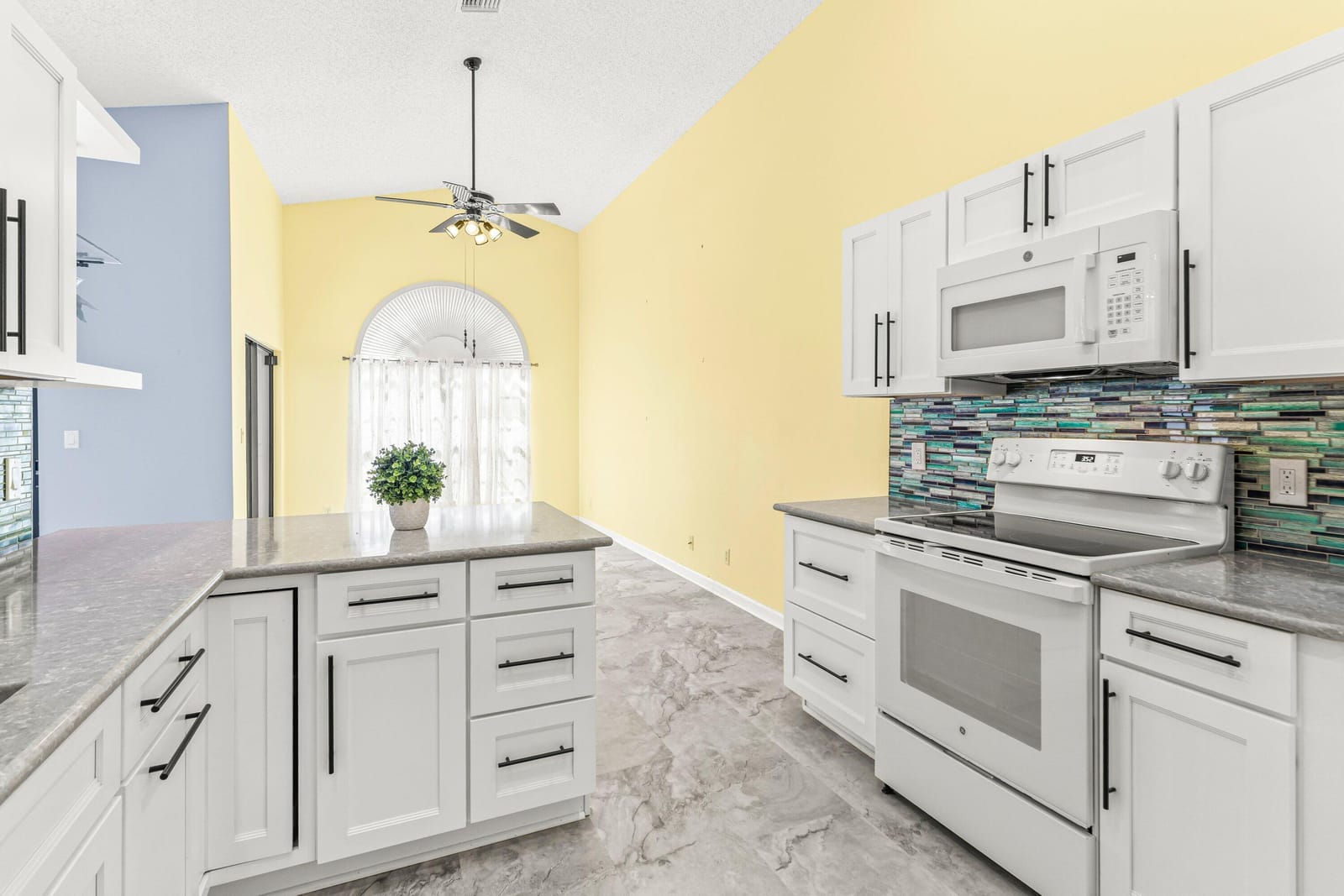 12401 Boneventure Drive, Boynton Beach, FL 33437 photo 4