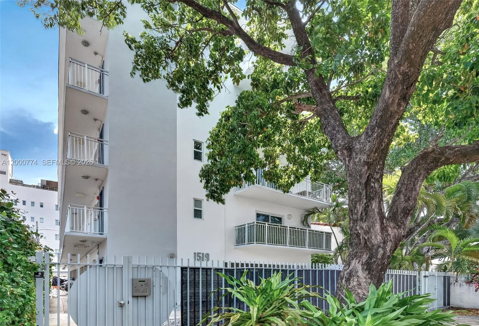 1519 Drexel Avenue 201 DEN, Miami Beach, FL 33139, Miami Beach