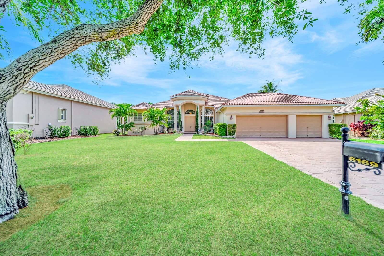 6169 NW 53rd Circle — photo 4