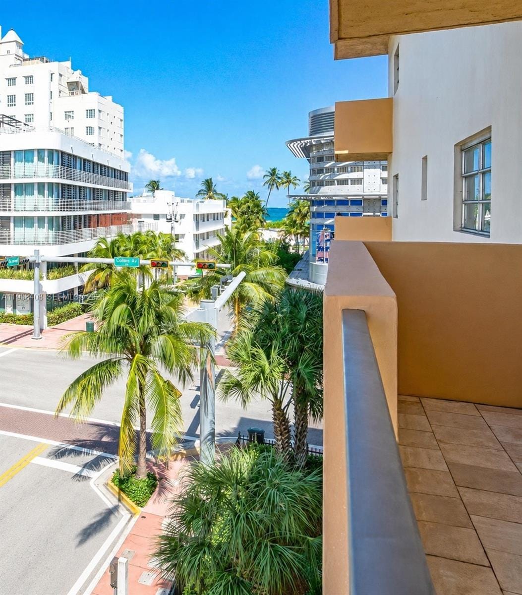 1150 Collins Avenue 402, Miami Beach, FL 33139 photo 2