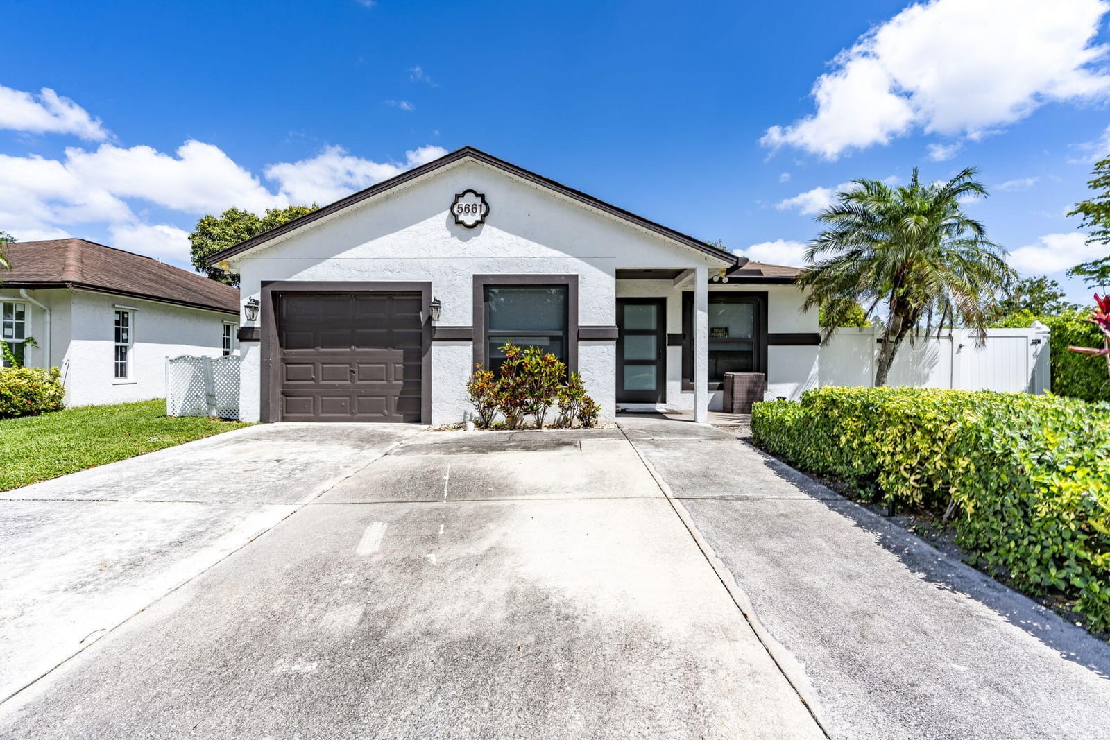 5661 Boynton Bay Circle, Boynton Beach, FL 33437 photo 1