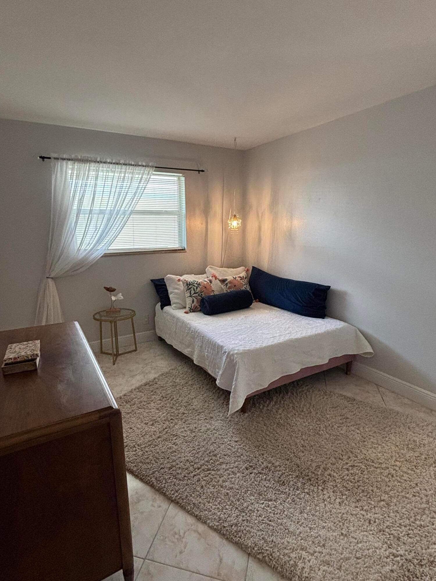 510 Prosperity Farms Road 8b — photo 7