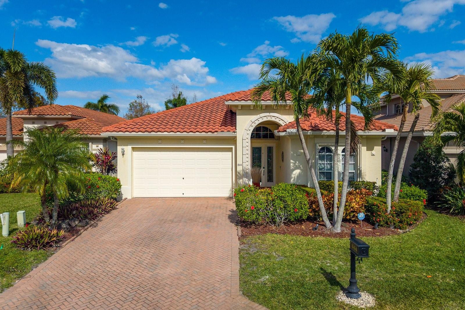 844 SW Pebble Lane, Palm City, FL 34990, Palm City