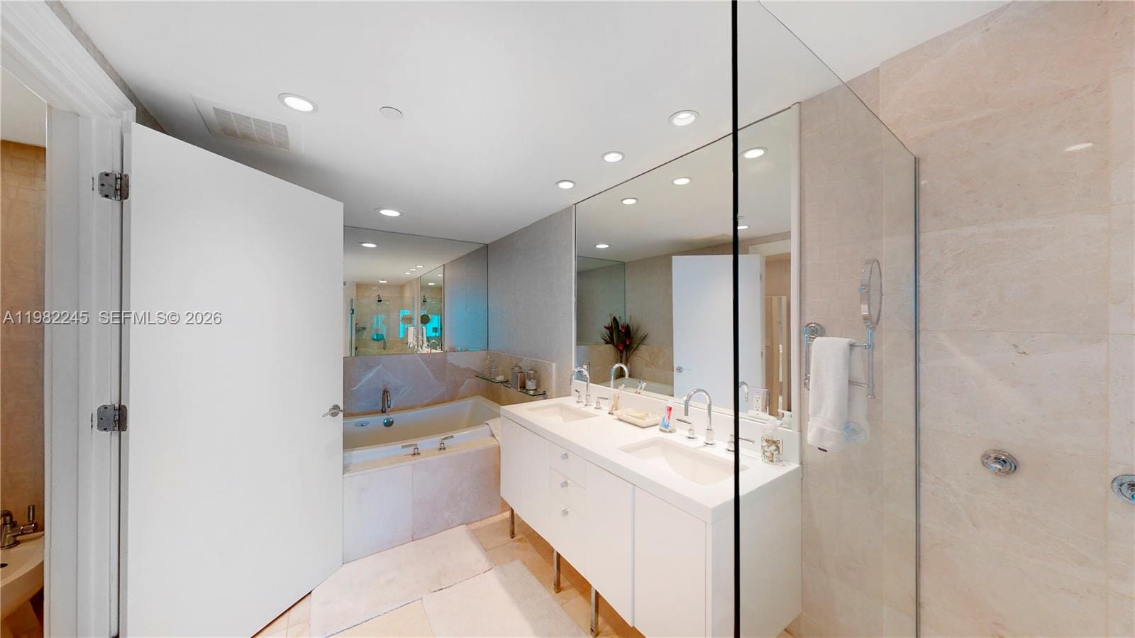 17001 Collins Avenue 3601, Sunny Isles Beach, FL 33160 photo 8