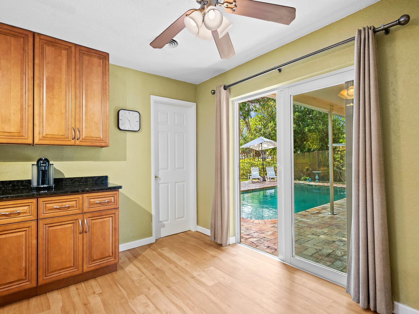 1320 SW 55th Avenue, Plantation, FL 33317 photo 14