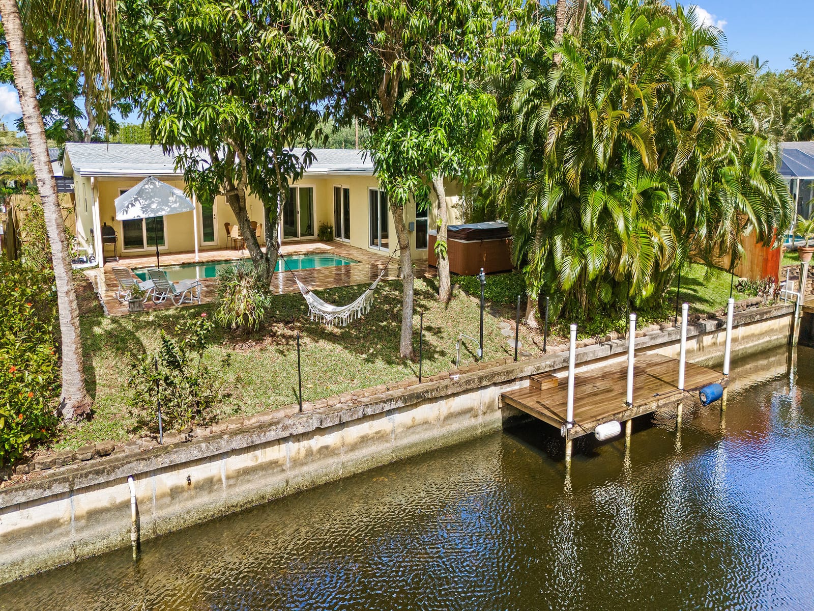 1320 SW 55th Avenue, Plantation, FL 33317 photo 24