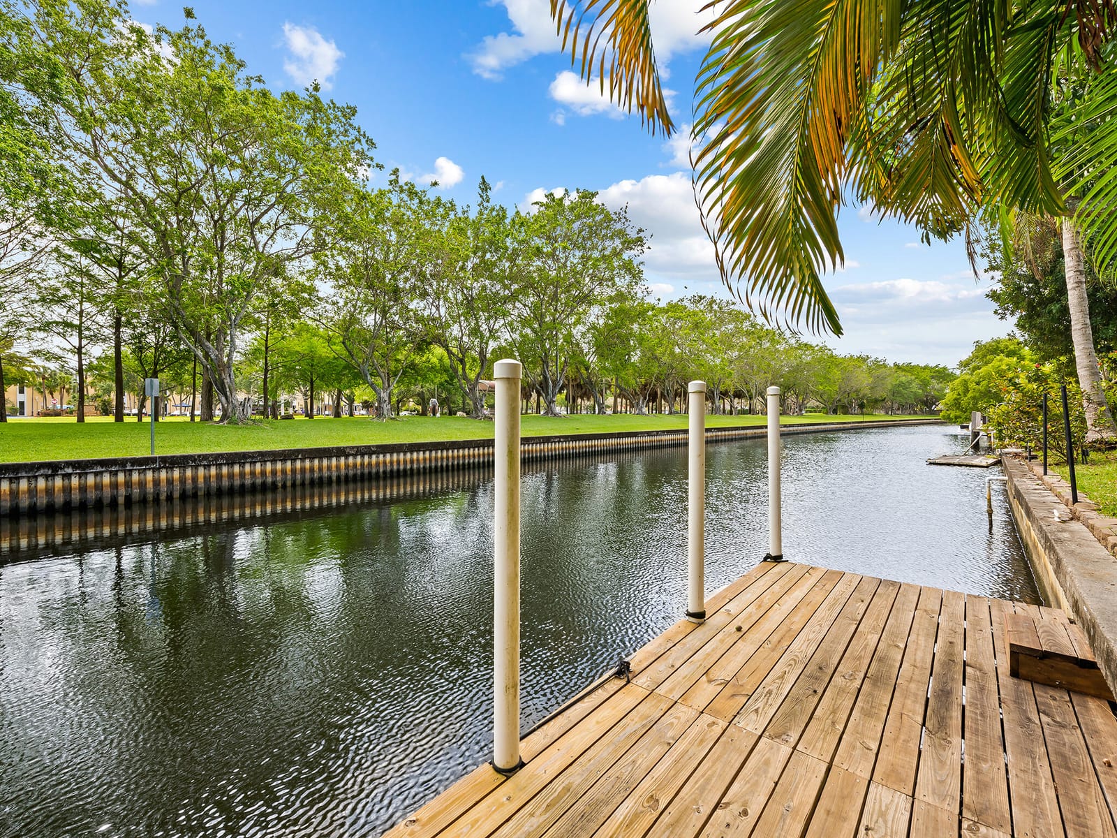 1320 SW 55th Avenue, Plantation, FL 33317 photo 5