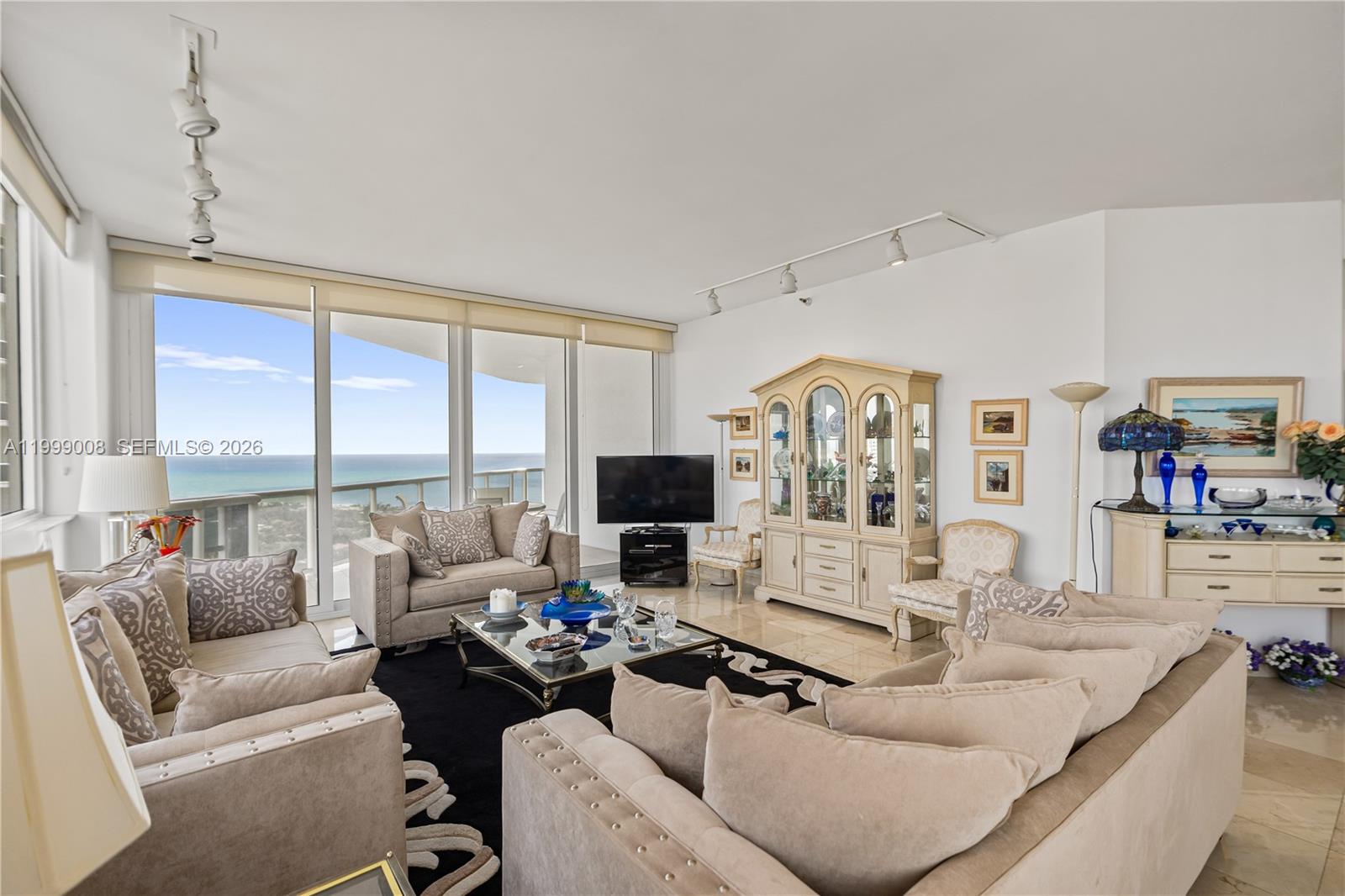 3802 NE 207th Street 2704, Aventura, FL 33180 photo 16