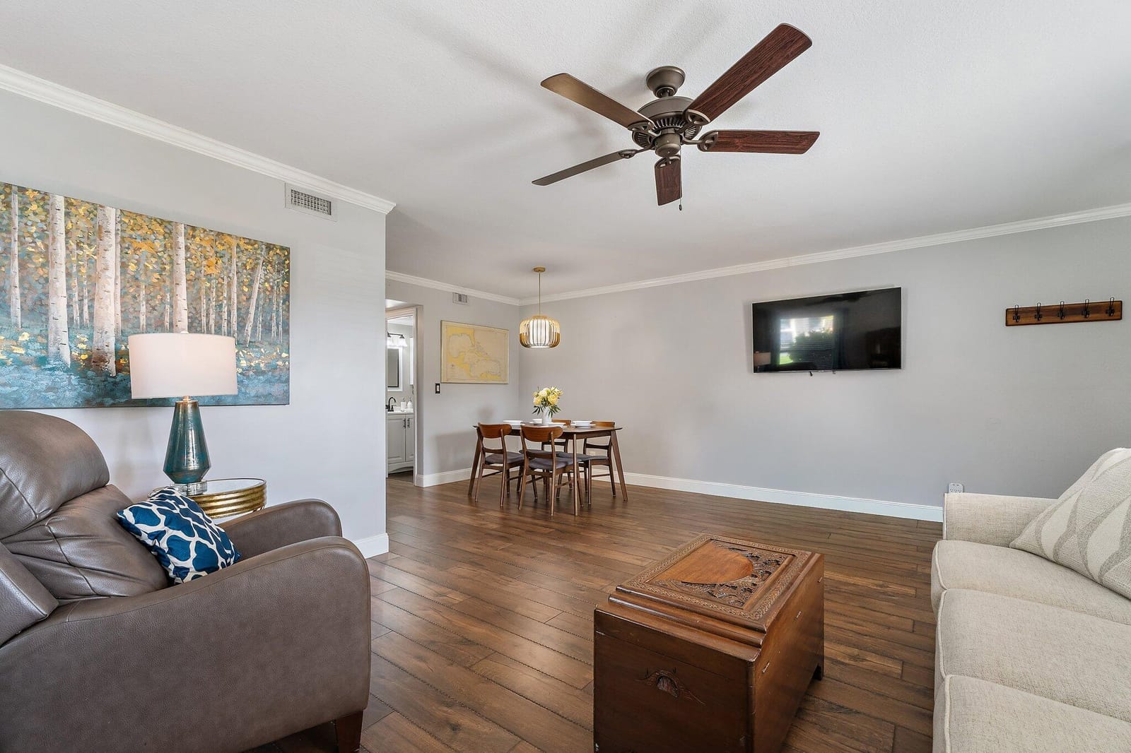 671 SW South River Drive 105 — photo 9