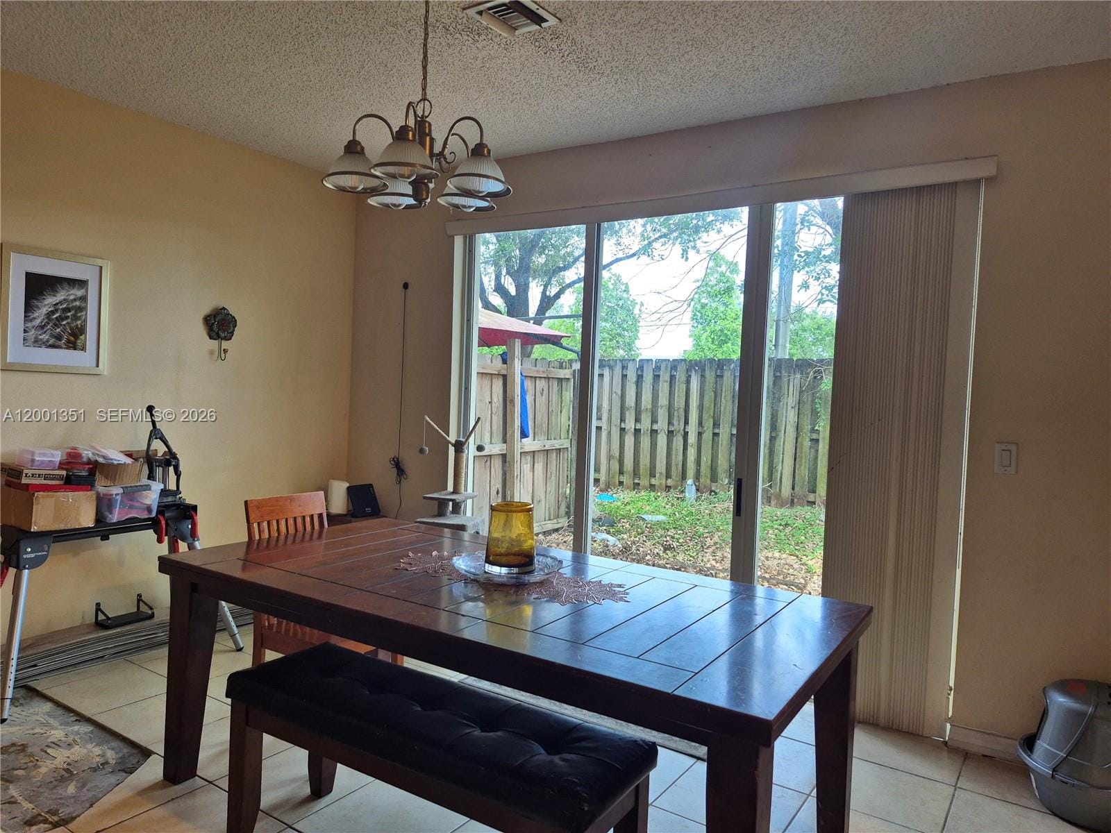 921 NE 42nd Place — photo 3