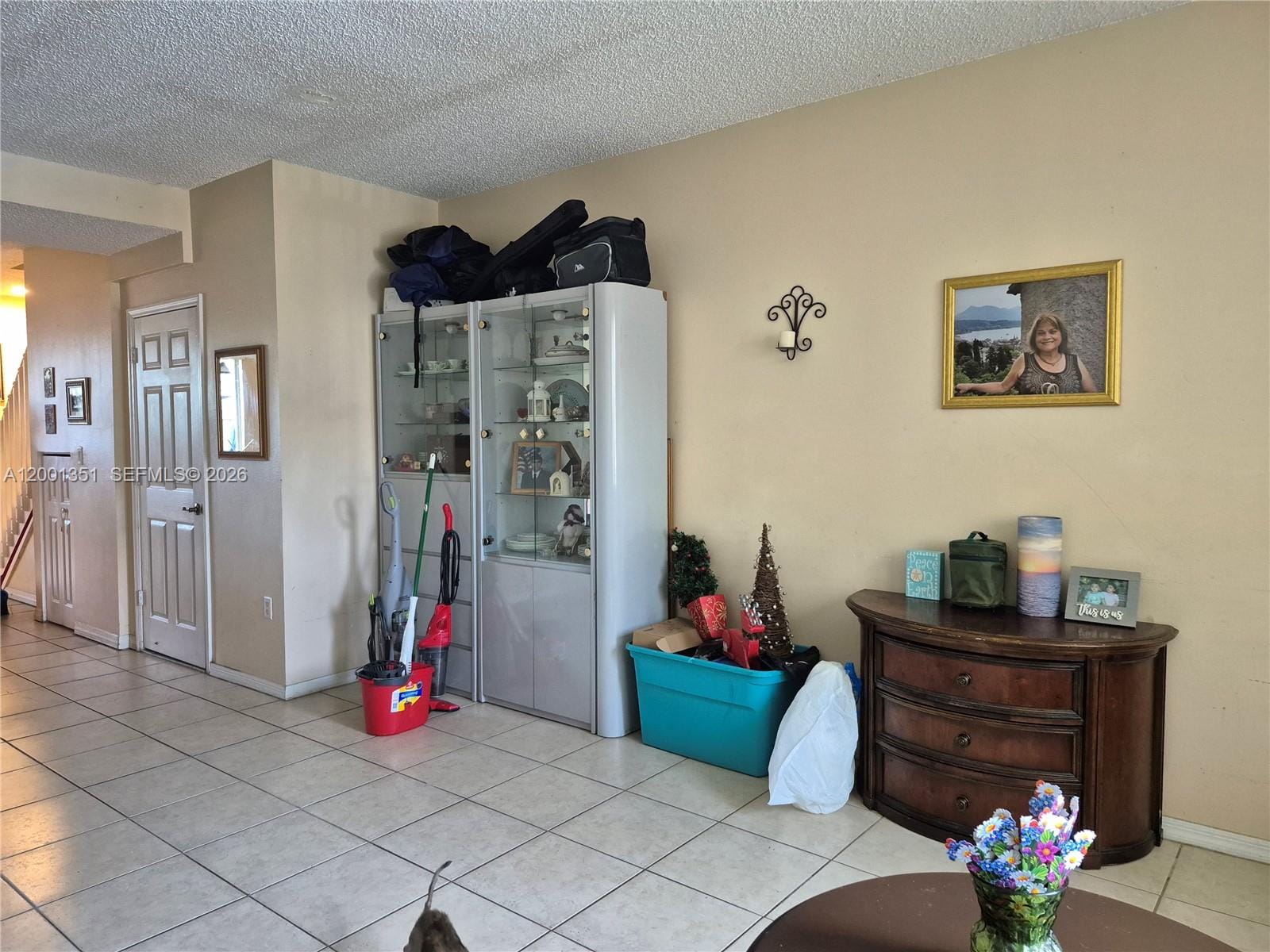 921 NE 42nd Place — photo 7