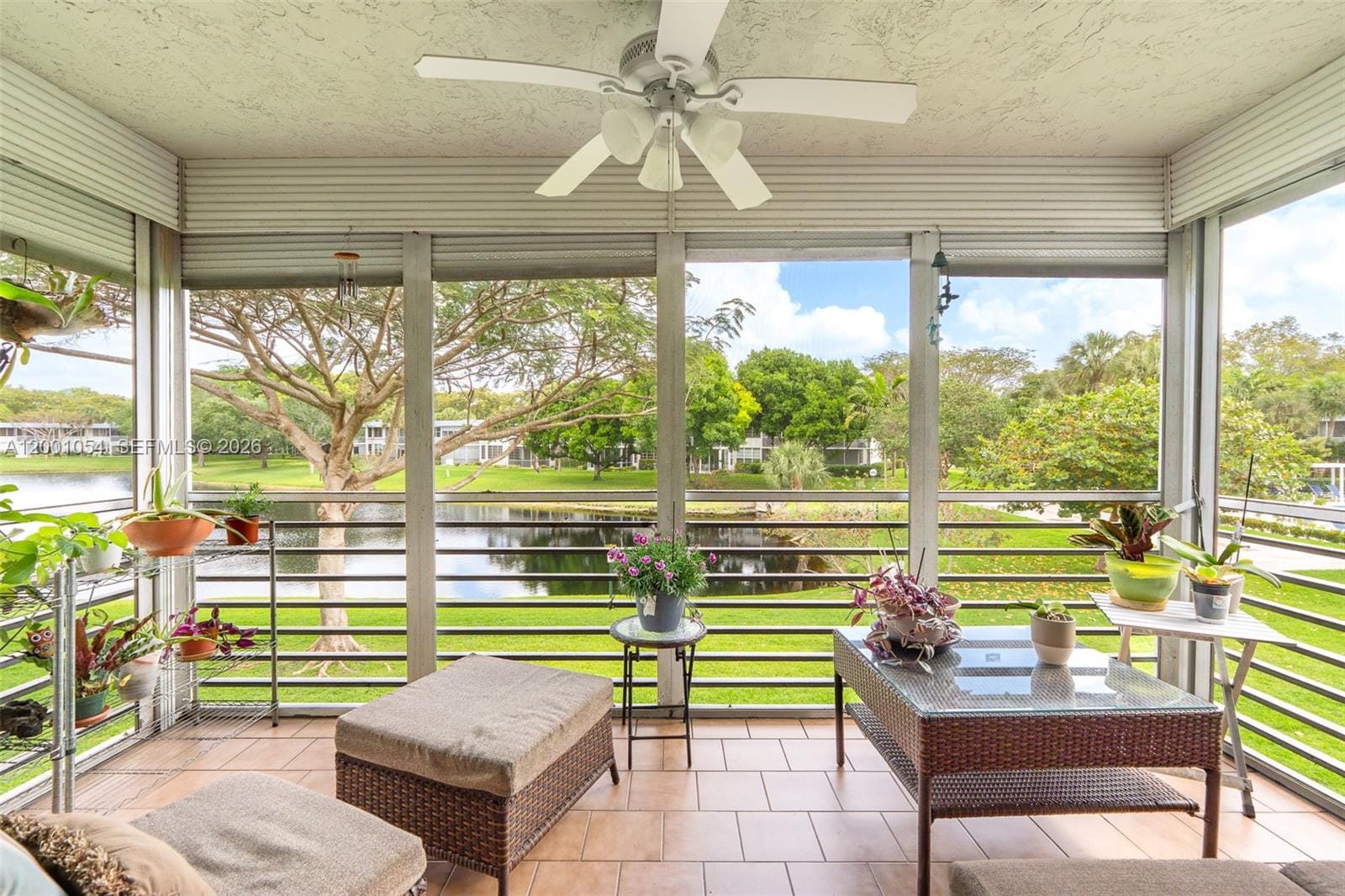 4221 W Palm Aire Drive 203 — photo 2